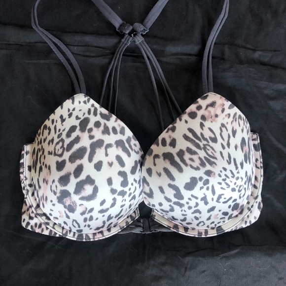 Victoria’s Secret cheetah print front snap bra - Picture 5 of 6